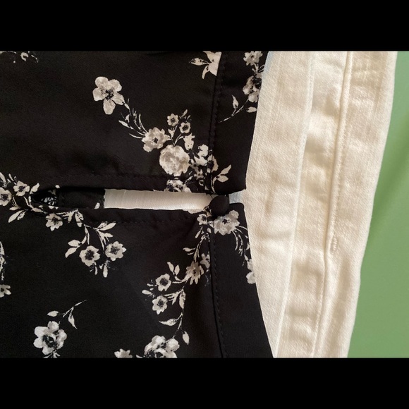 Woman’s short sleeve top by Elle size S. - Picture 7 of 13